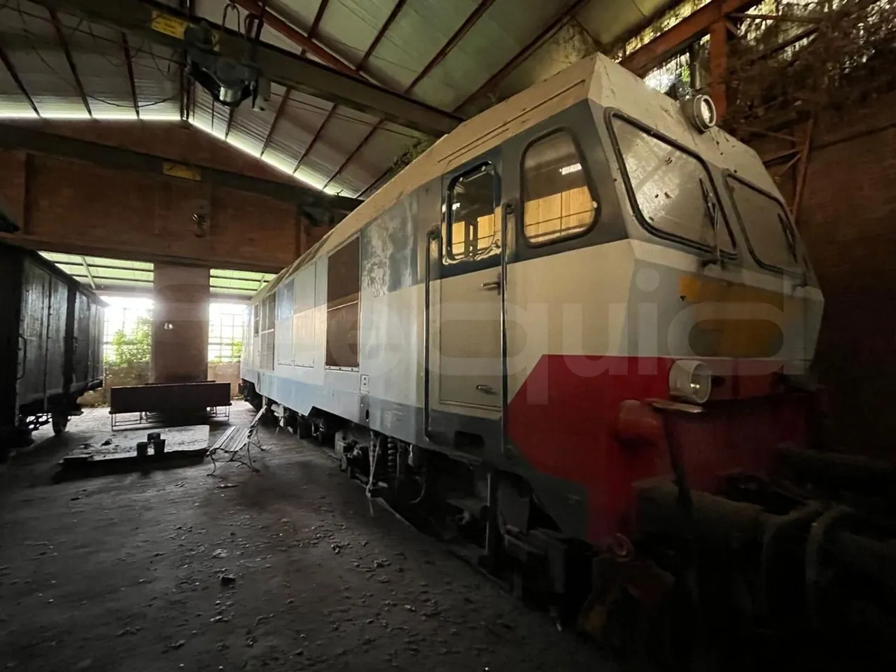 IMPA - Catania De122 DE122 - Euro0 - 610kW - 15.800mt - 3/4 front right doors