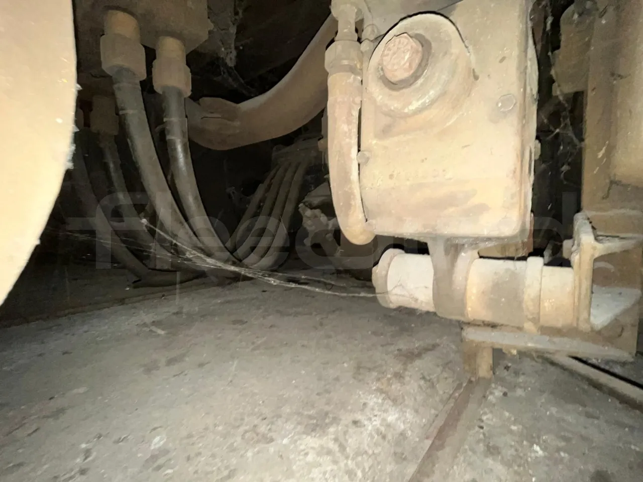 IMPA - Catania De122 DE122 - Euro0 - 610kW - 15.800mt - front brake calipers right