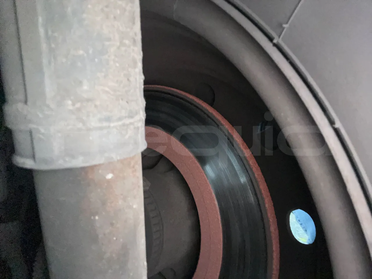 Renault Master NDDUL6 - Euro 4 - 84 kW - 6.3 mt - axle 2 discs right