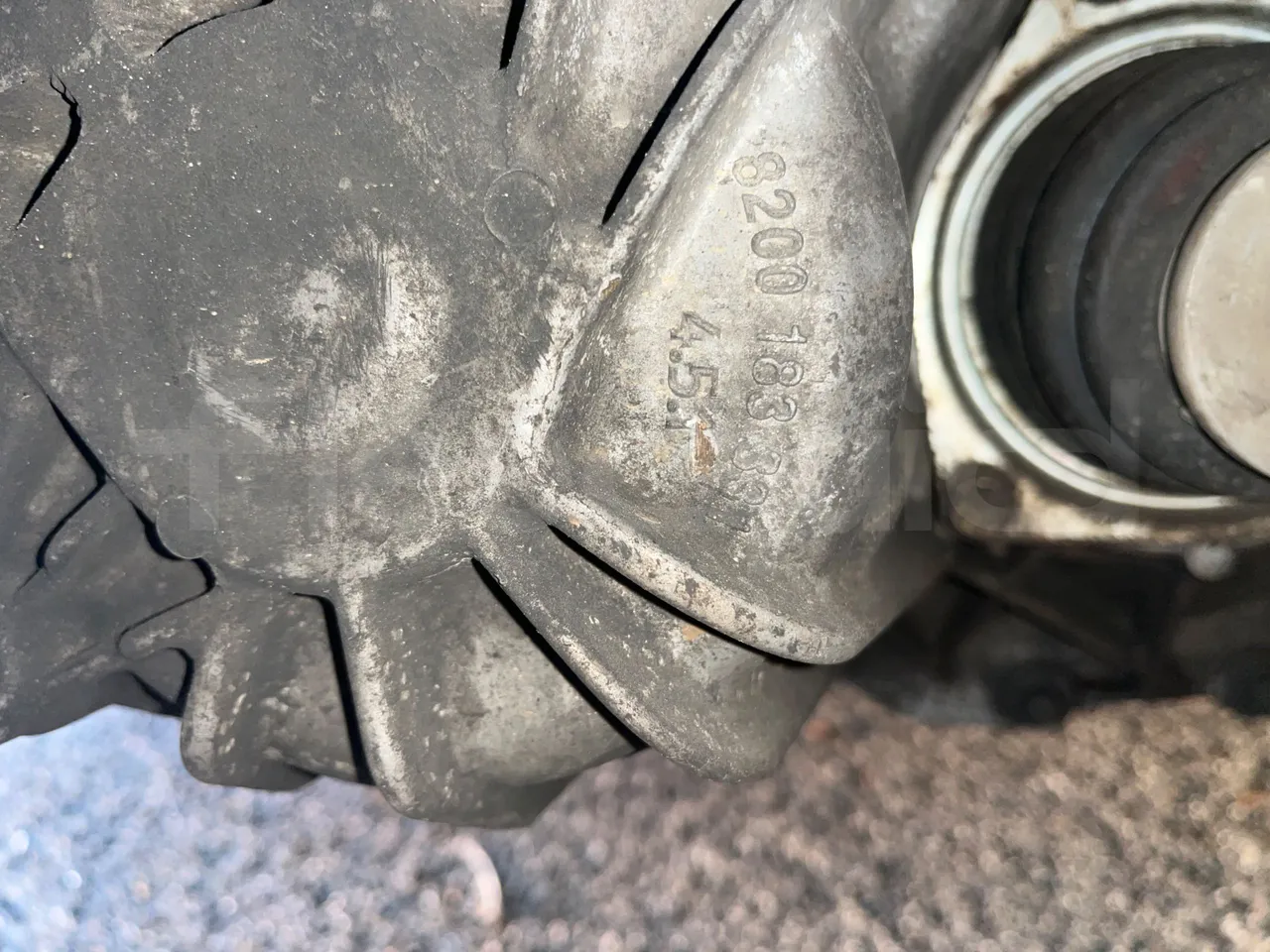 Renault Master NDDUL6 - Euro 4 - 84 kW - 6.3 mt - gearbox plate photo