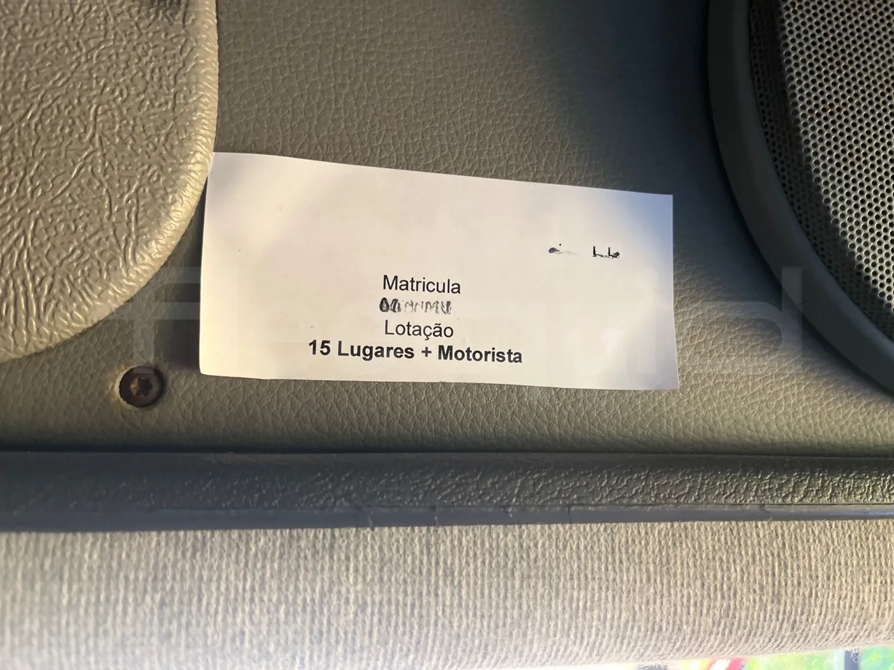 Renault Master NDDUL6 - Euro 4 - 84 kW - 6.3 mt - seat plate photo