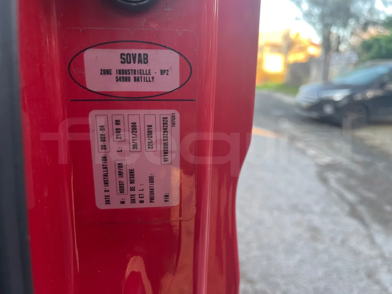 Renault Master NDDUL6 - Euro 4 - 84 kW - 6.3 mt - vehicle plate photo