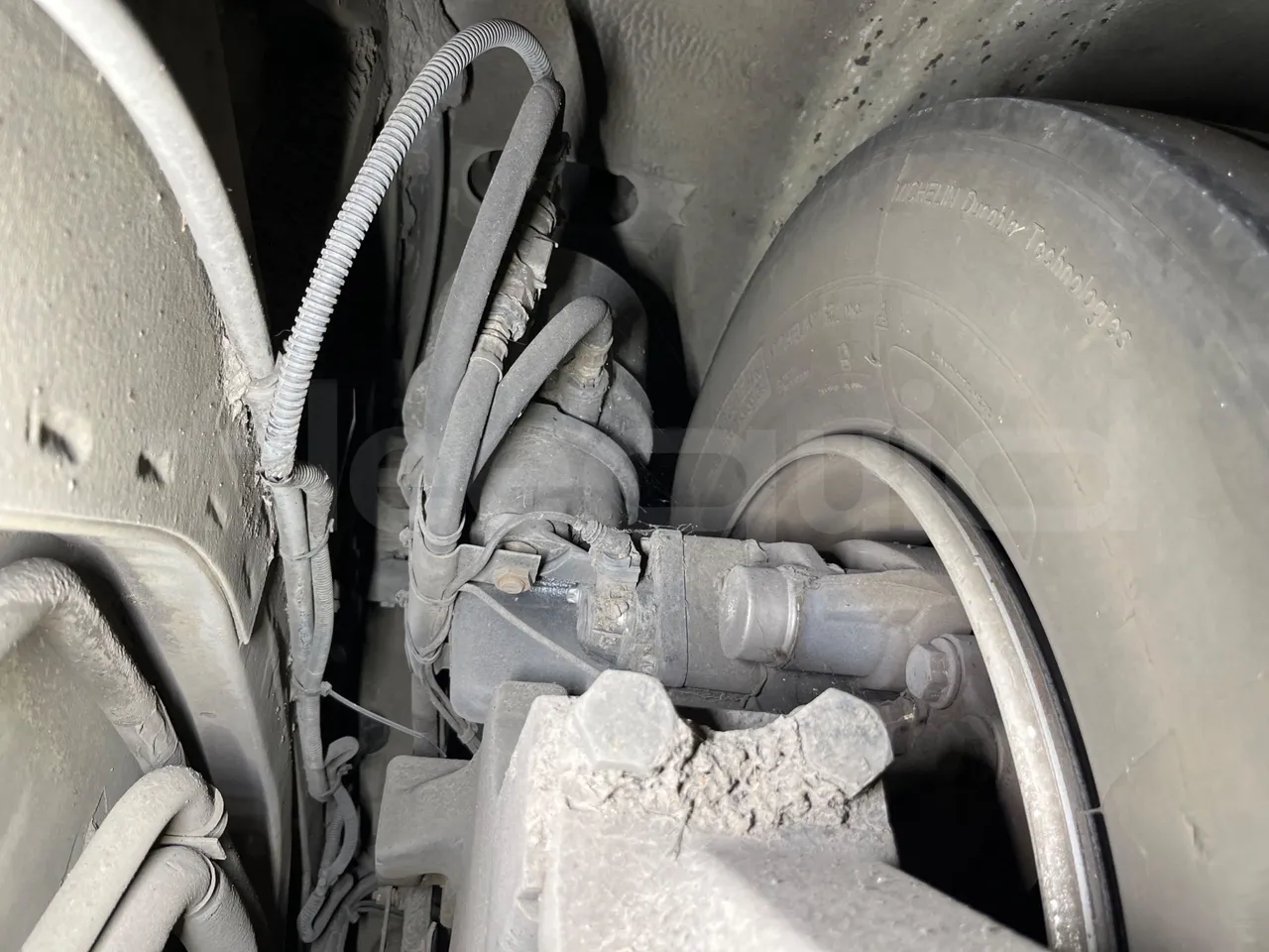 Mercedes-Benz O 530 G- 3P - Euro5 - 260kW - 17.940mt - axle 2 caliper brakes right