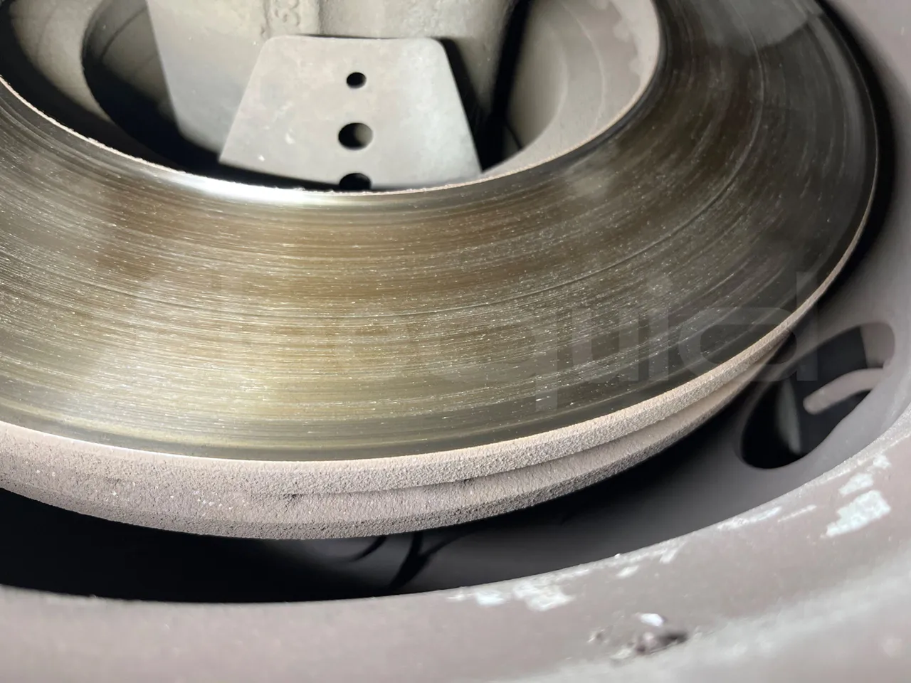 Mercedes-Benz O 530 G- 3P - Euro5 - 260kW - 17.940mt - axel 3 discs left