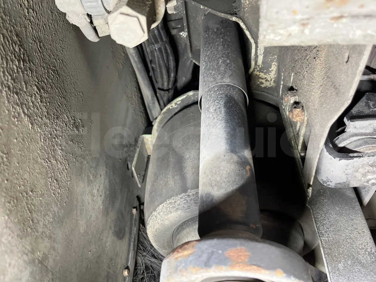 Mercedes-Benz O 530 G- 3P - Euro5 - 260kW - 17.940mt - axle 3 air springs 1 left