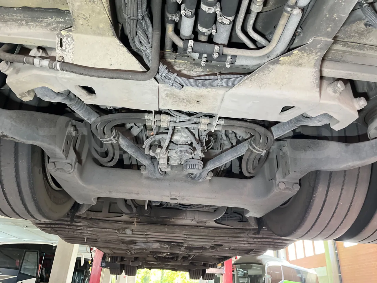 Mercedes-Benz O 530 G- 3P - Euro5 - 260kW - 17.940mt - axle 3 central