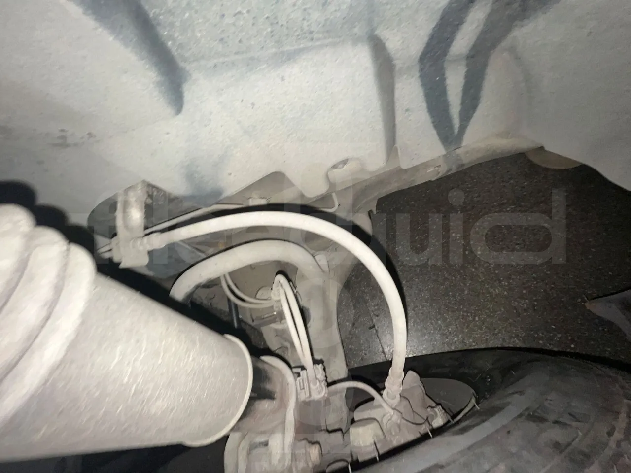 Mercedes-Benz Sprinter Strada -  EUR5 - 140kW - 7.34m - front shock absorbers left