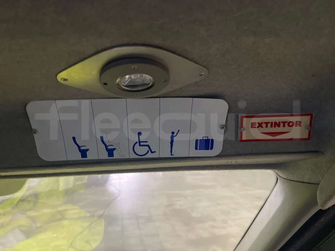 Mercedes-Benz Sprinter Strada -  EUR5 - 140kW - 7.34m - seat plate photo