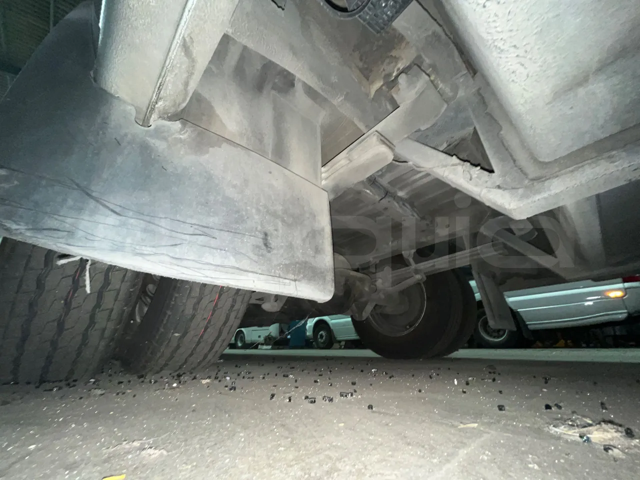 Mercedes-Benz Sprinter Strada -  EUR5 - 140kW - 7.34m - axle 2 shock absorbers 1 left
