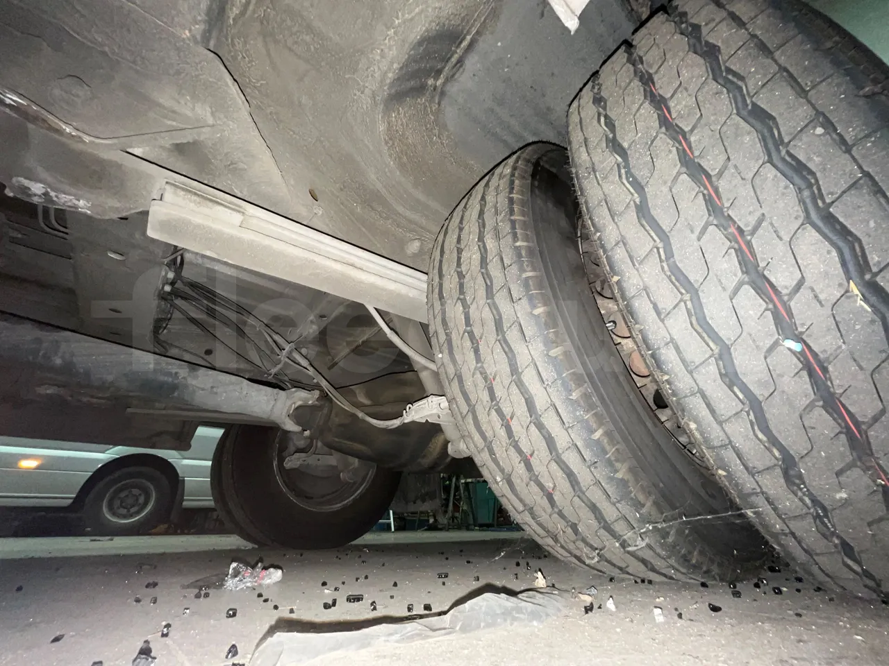 Mercedes-Benz Sprinter Strada -  EUR5 - 140kW - 7.34m - axle 2 shock absorbers 2 left