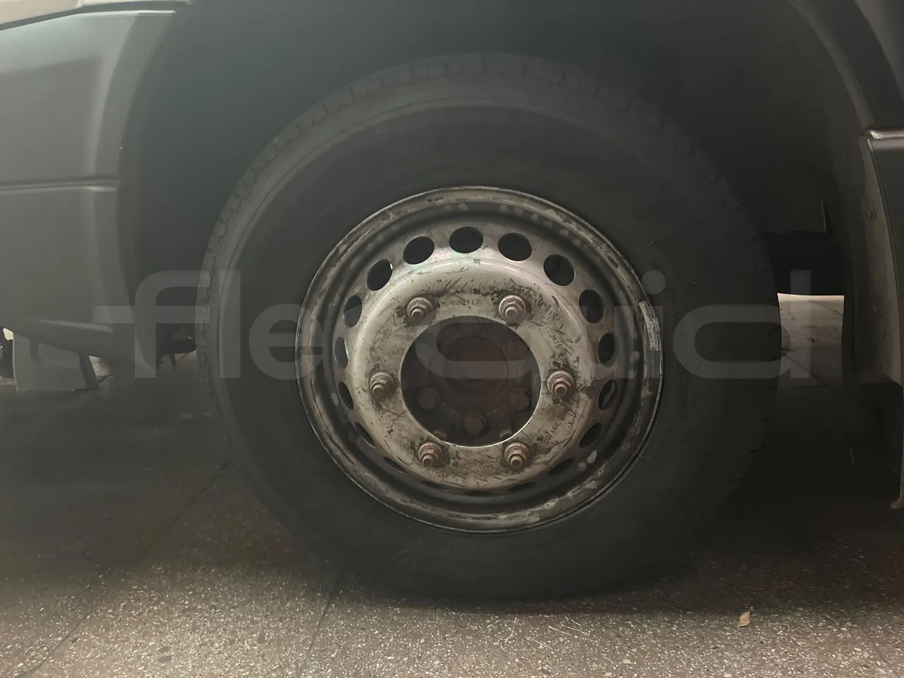 Mercedes-Benz Sprinter Strada -  EUR5 - 140kW - 7.34m - front left tire measurements