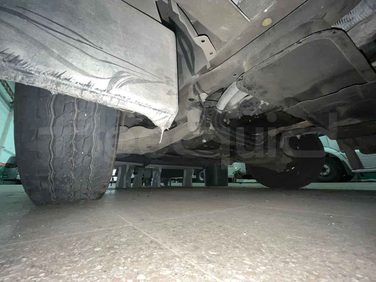 Mercedes-Benz Sprinter Strada -  EUR5 - 140kW - 7.34m - front axle left side