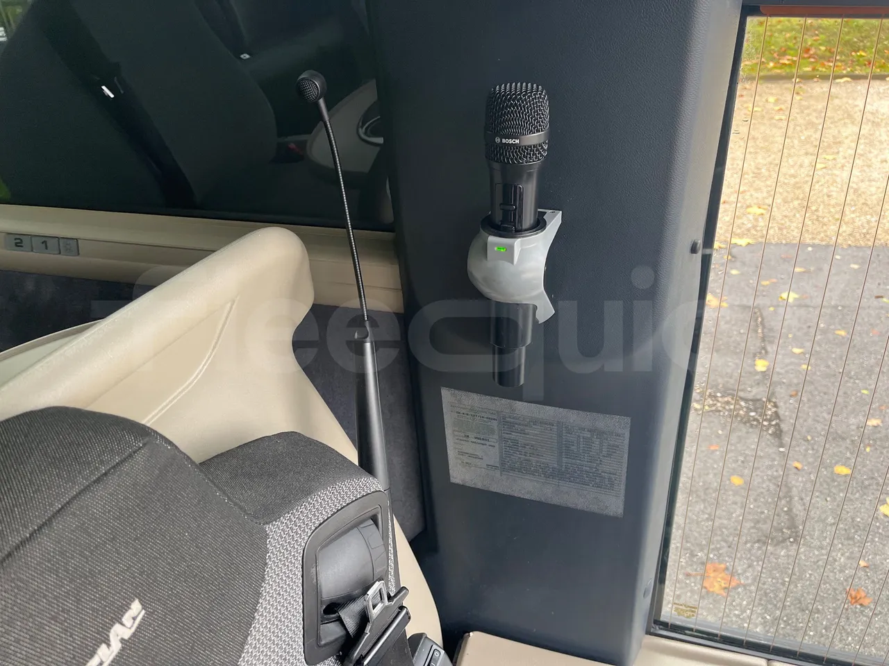 Neoplan Tourliner L  L -  Euro6 - 338 Kw - 13.913 - driver microphone accessories photo