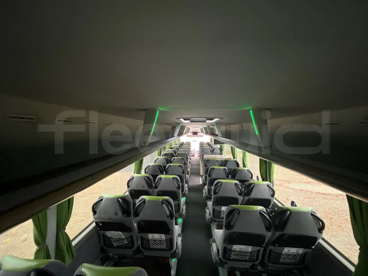 Neoplan Tourliner L  L -  Euro6 - 338 Kw - 13.913 - overhead compartments photo