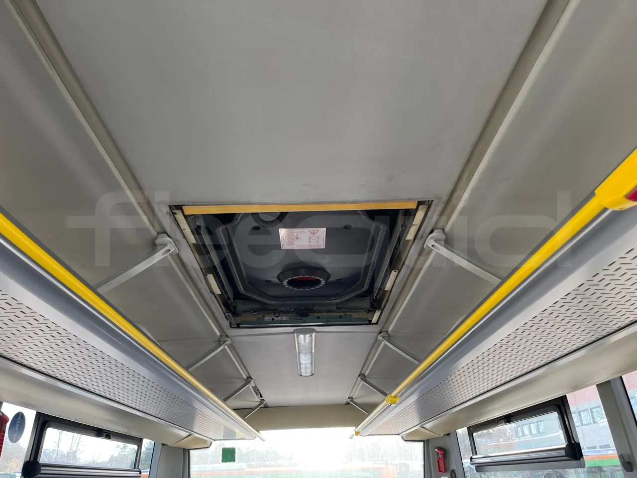 Mercedes-Benz Integro E5 4 - Euro5 - 220kW - 12.140mt - roof hatch 1