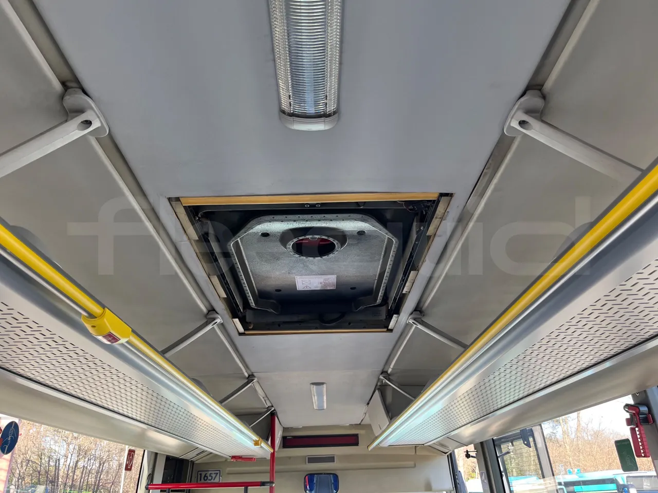 Mercedes-Benz Integro E5 4 - Euro5 - 220kW - 12.140mt - roof hatch 2