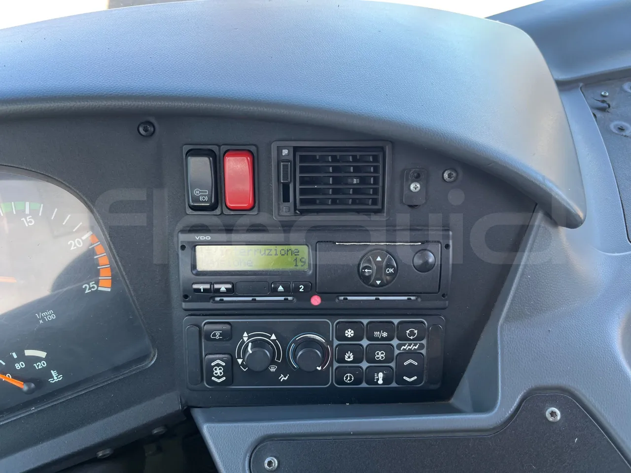 Mercedes-Benz Integro E5 4 - Euro5 - 220kW - 12.140mt - Tachograph