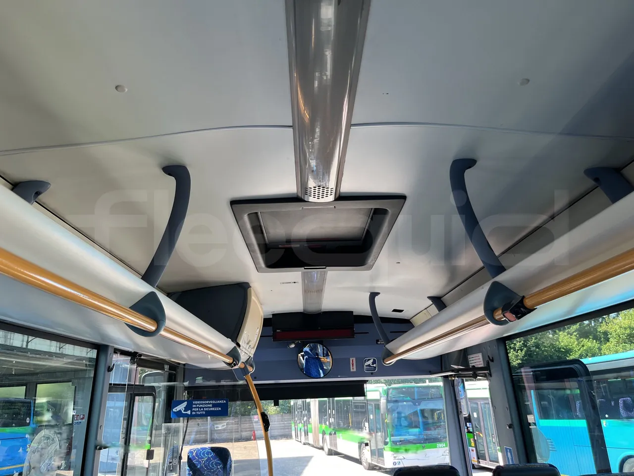 Iveco Crossway - Roof Hatch 2