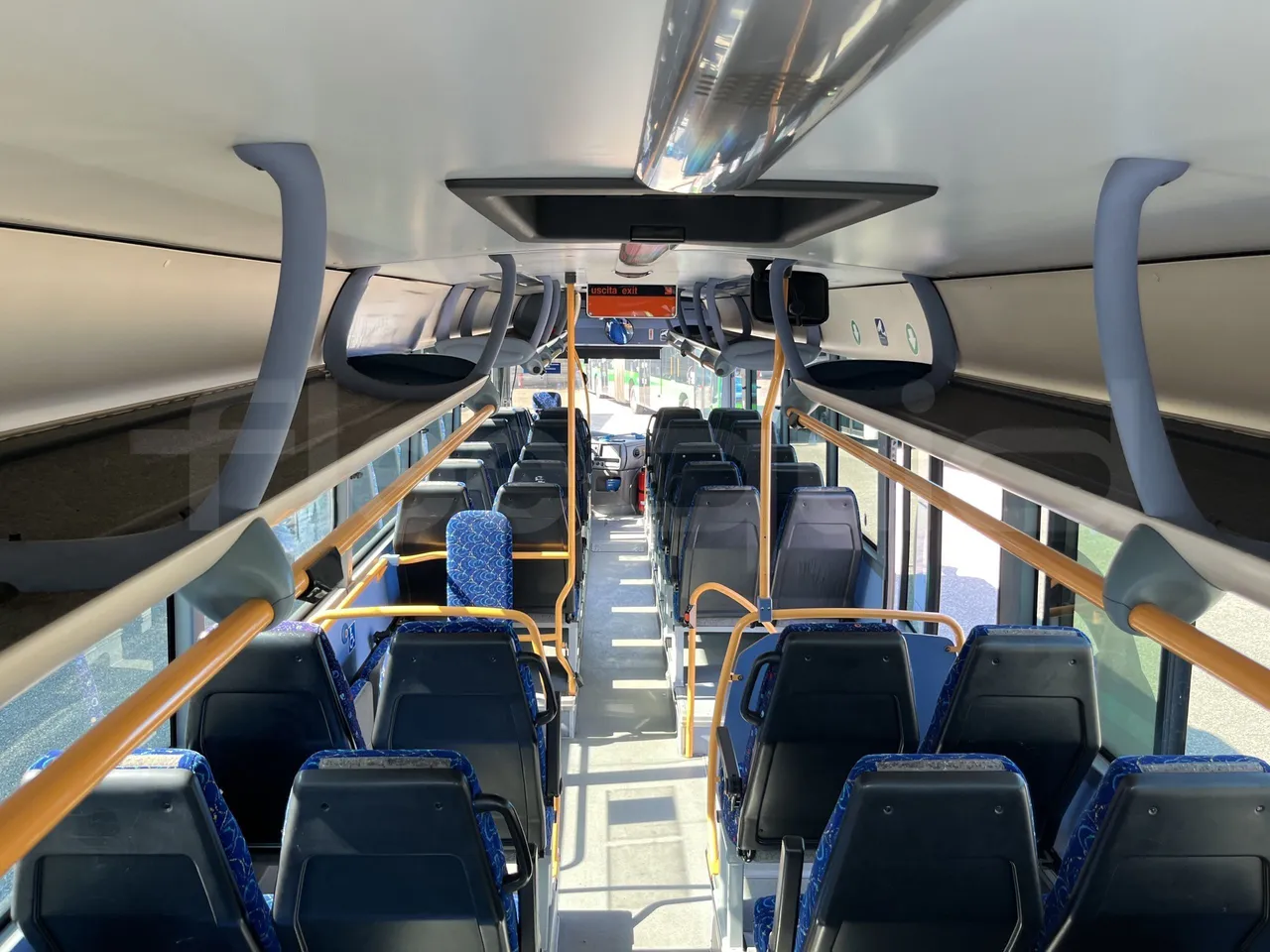 Iveco Crossway - Overhead Compartments