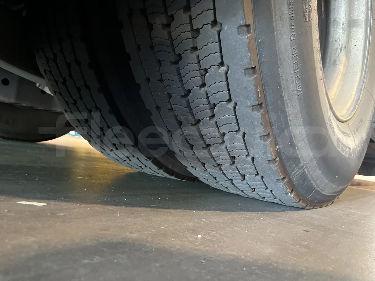 Iveco Crossway - Second Axle Right Side: Tyre Tread
