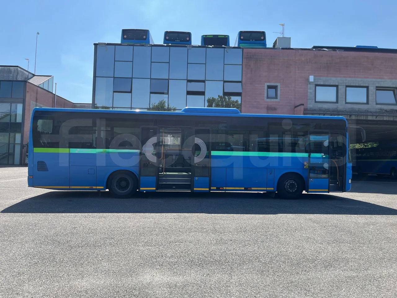 Iveco Crossway - Right Side Doors Open