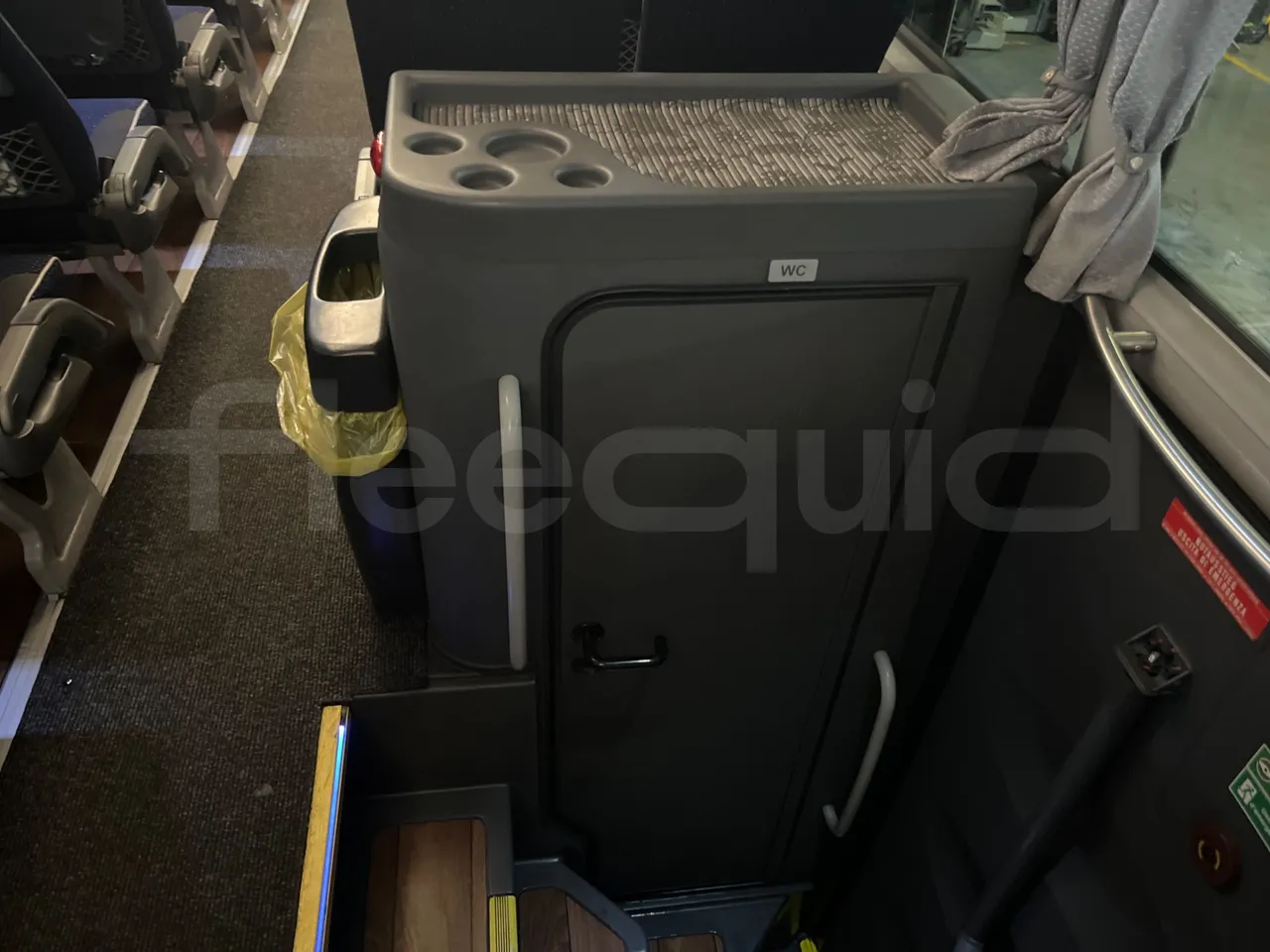 Man Lion's Coach B200746006 - Euro6 - 338kW - 12mt - toilette accessories photo