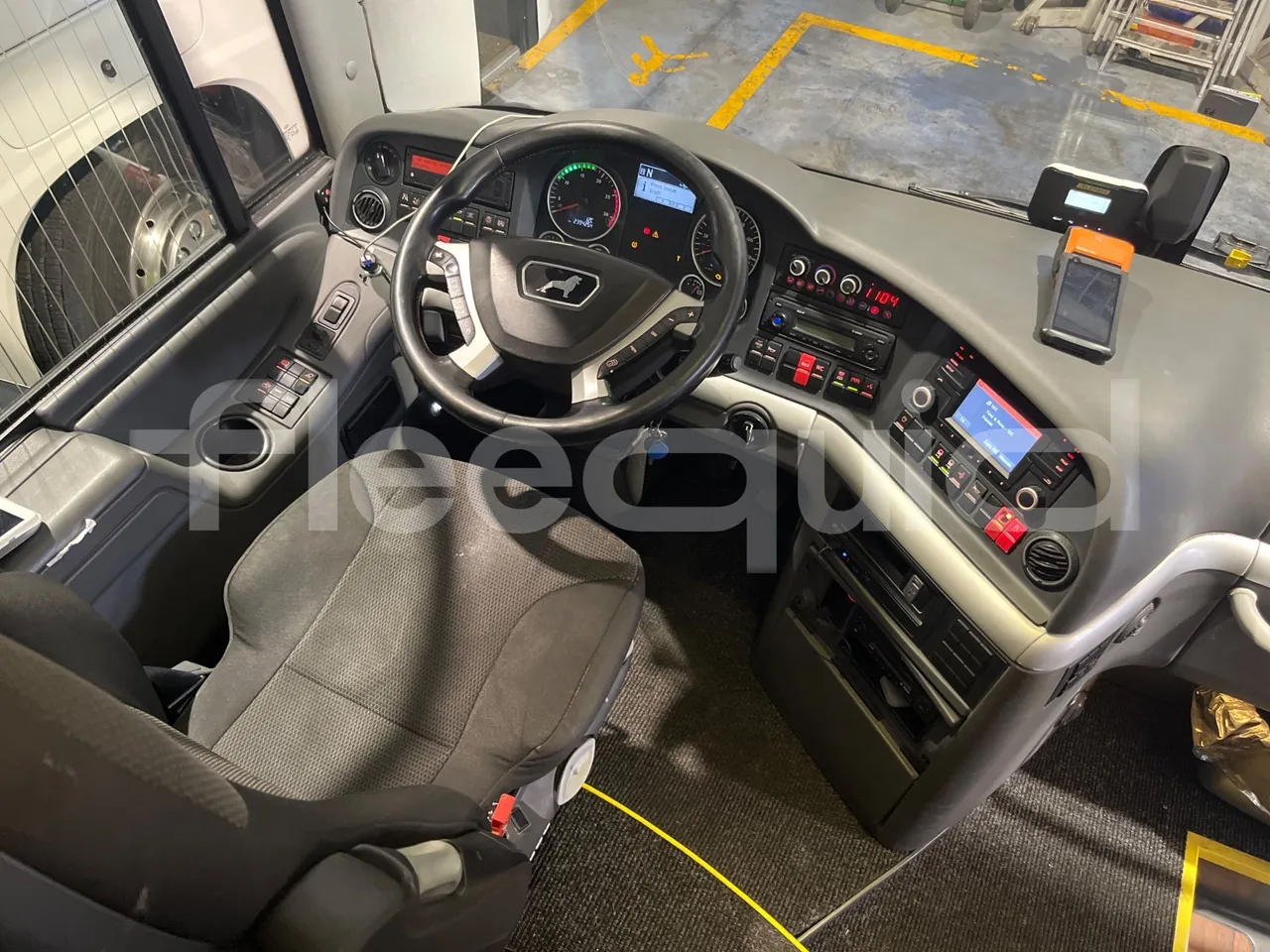 Man Lion's Coach B200746006 - Euro6 - 338kW - 12mt - buttons panels on