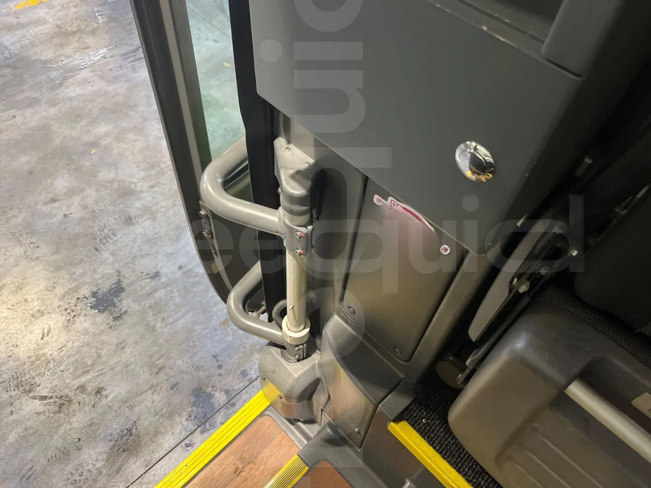 Man Lion's Coach B200746006 - Euro6 - 338kW - 12mt - door mechanism photo