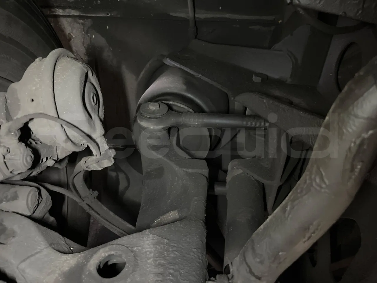 Man Lion's Coach B200746006 - Euro6 - 338kW - 12mt - front air springs left