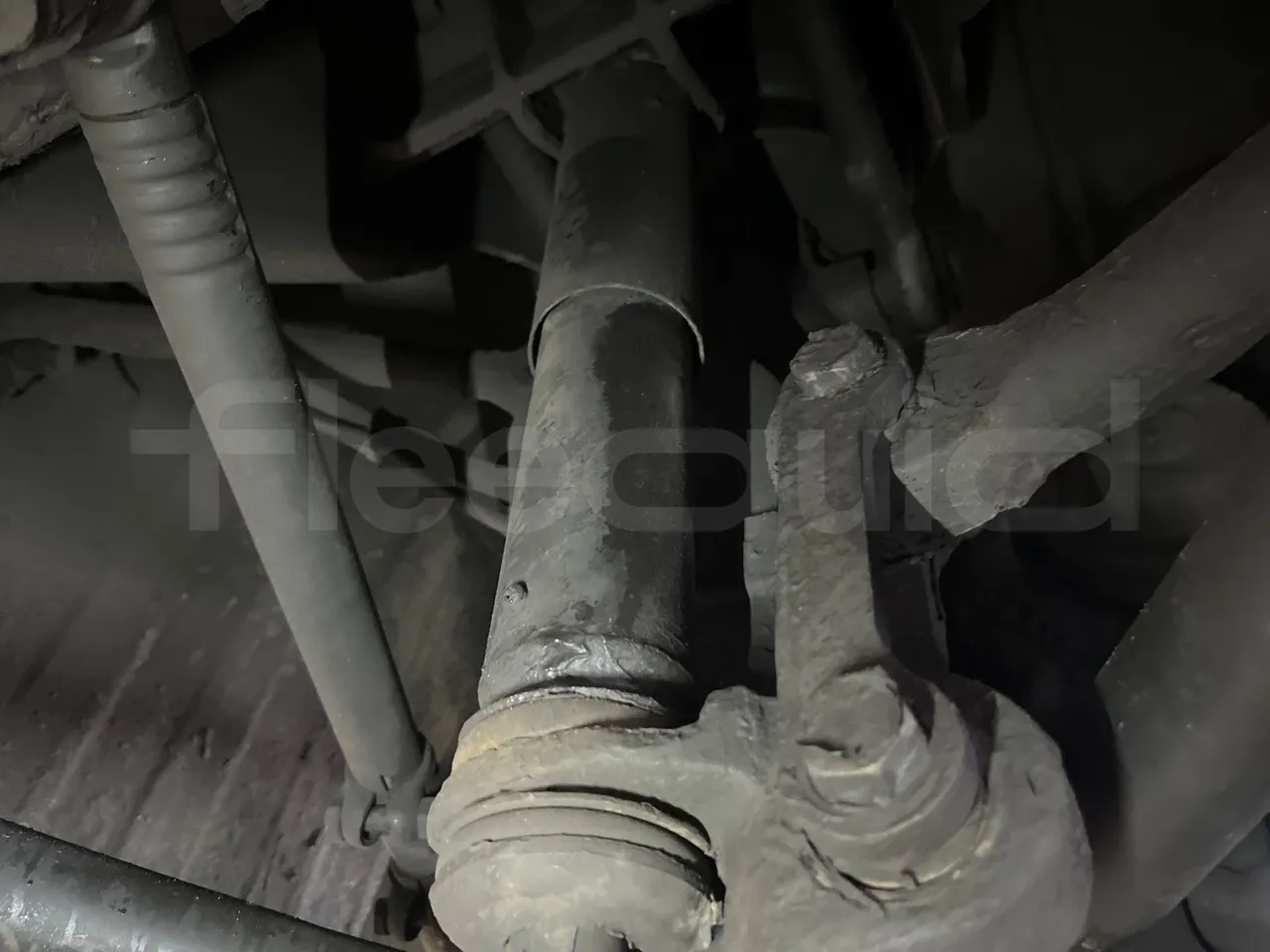 Man Lion's Coach B200746006 - Euro6 - 338kW - 12mt - front shock absorbers right