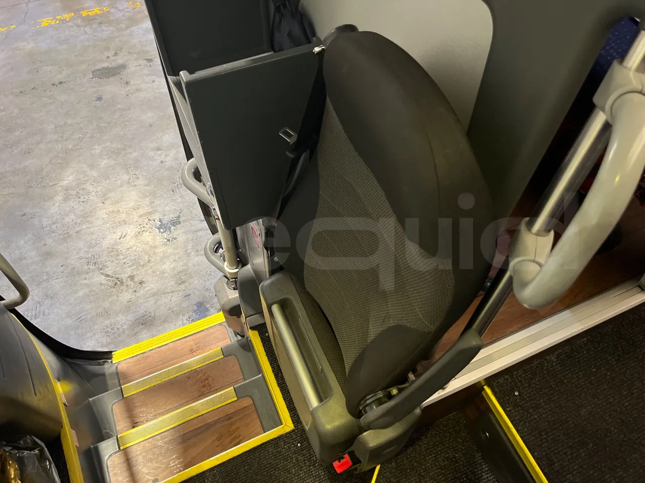 Man Lion's Coach B200746006 - Euro6 - 338kW - 12mt - hostess seat photo