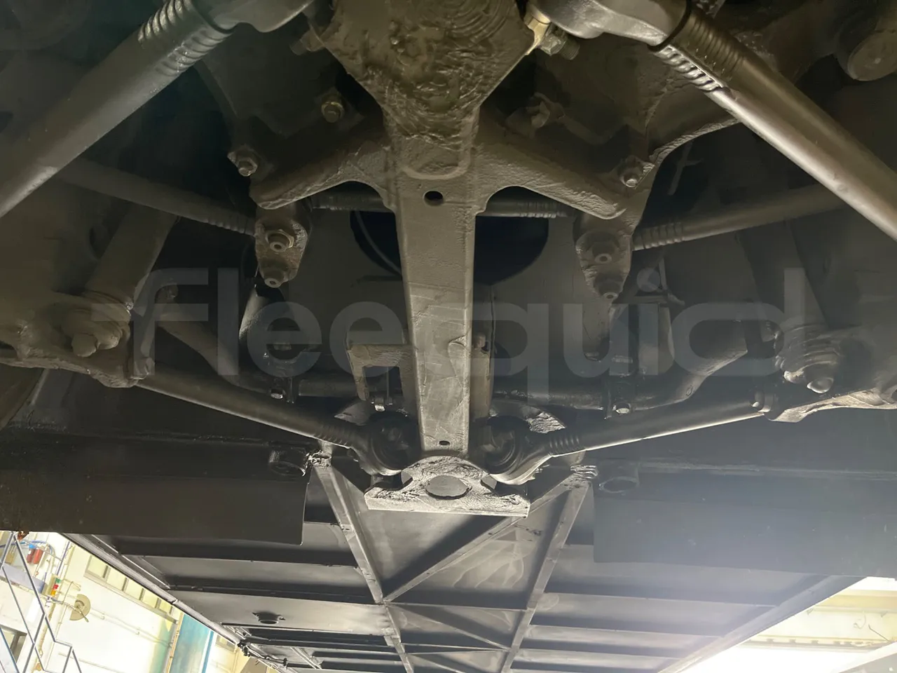 Man Lion's Coach B200746006 - Euro6 - 338kW - 12mt - front axle central