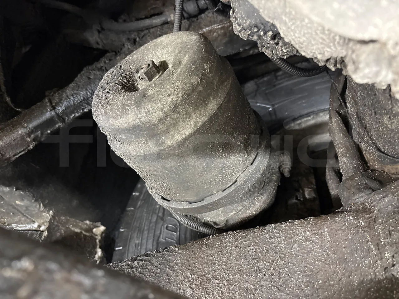 Setra S415 HD - 12m - Euro3 - 310kW - 12mt - axle 2 caliper brakes left