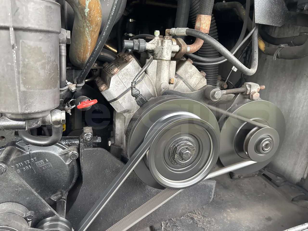 Setra S415 HD - 12m - Euro3 - 310kW - 12mt - air conditioning compressor