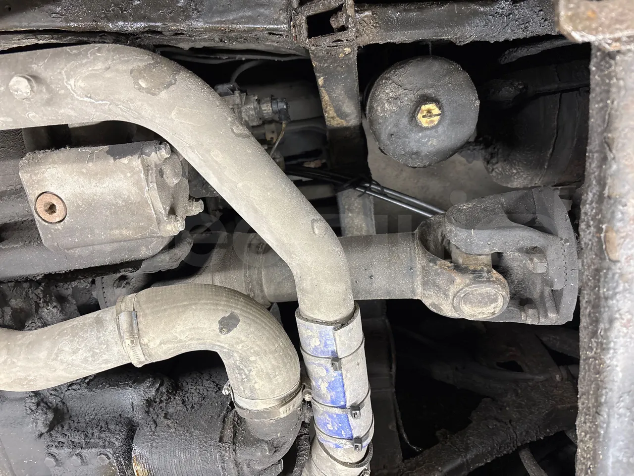 Setra S415 HD - 12m - Euro3 - 310kW - 12mt - driveshaft photo