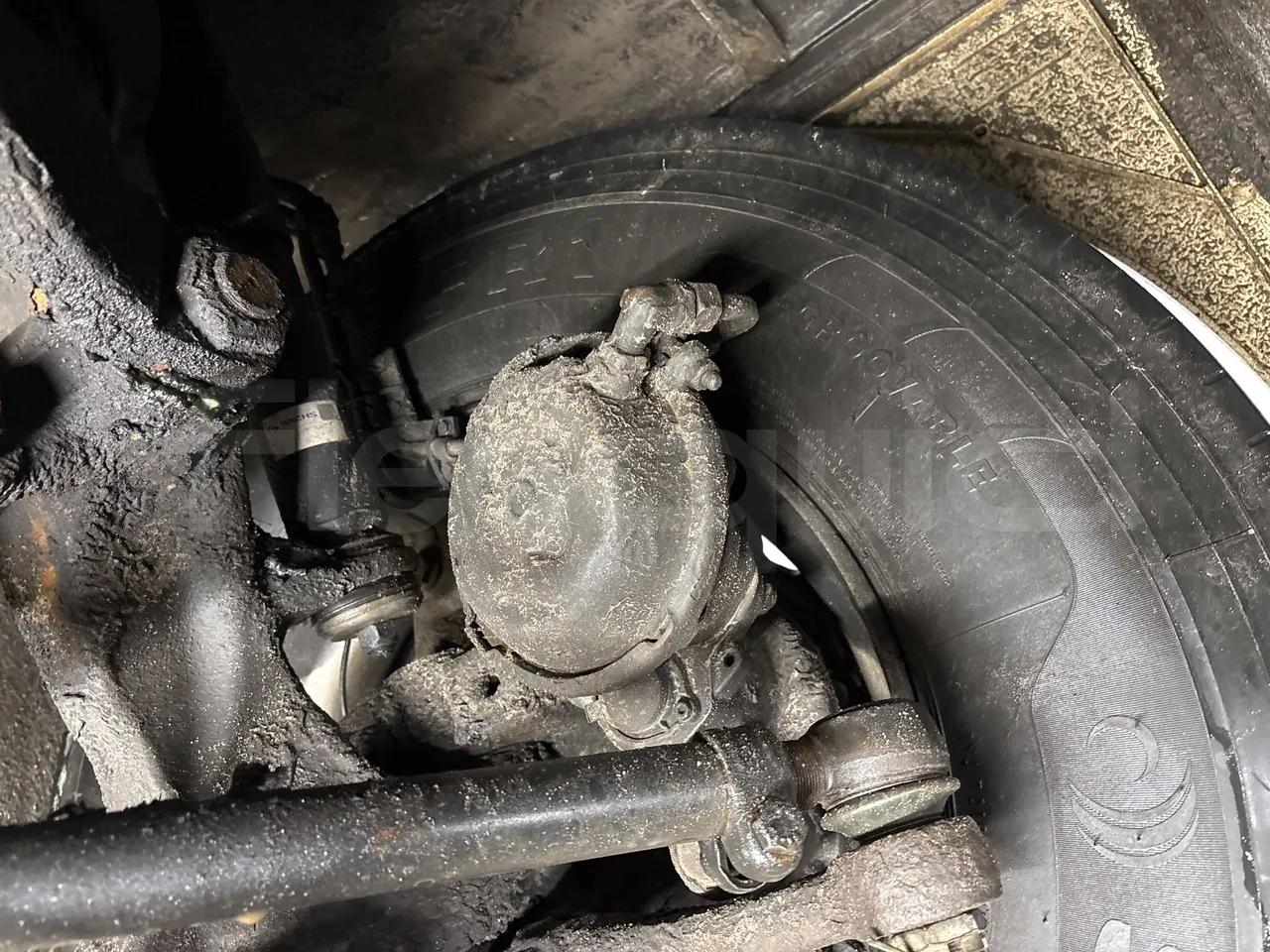 Setra S415 HD - 12m - Euro3 - 310kW - 12mt - front brake calipers left