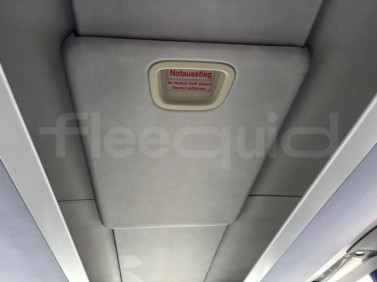 Setra S415 HD - 12m - Euro3 - 310kW - 12mt - roof hatch 1