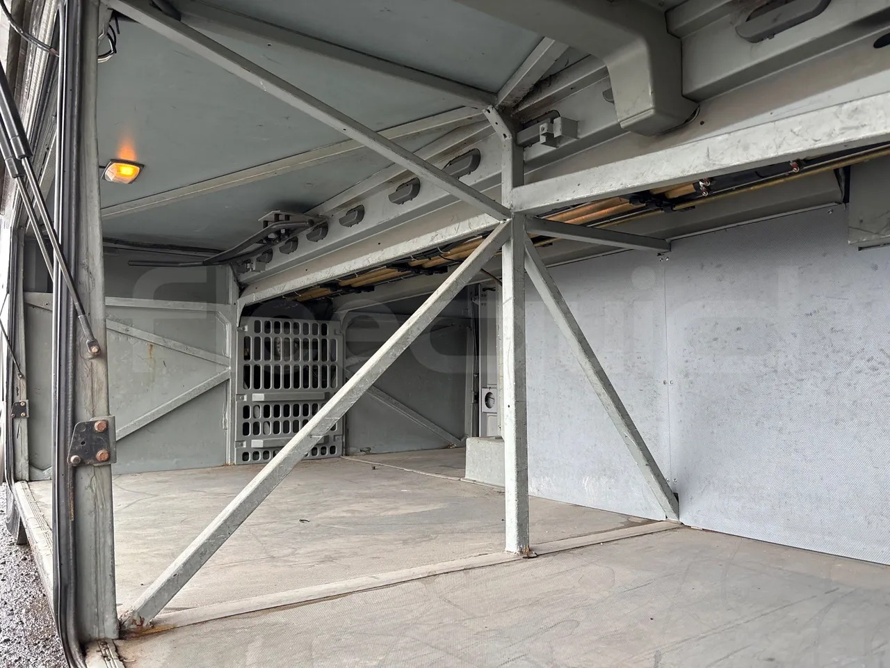 Setra S415 HD - 12m - Euro3 - 310kW - 12mt - internal frame rust check