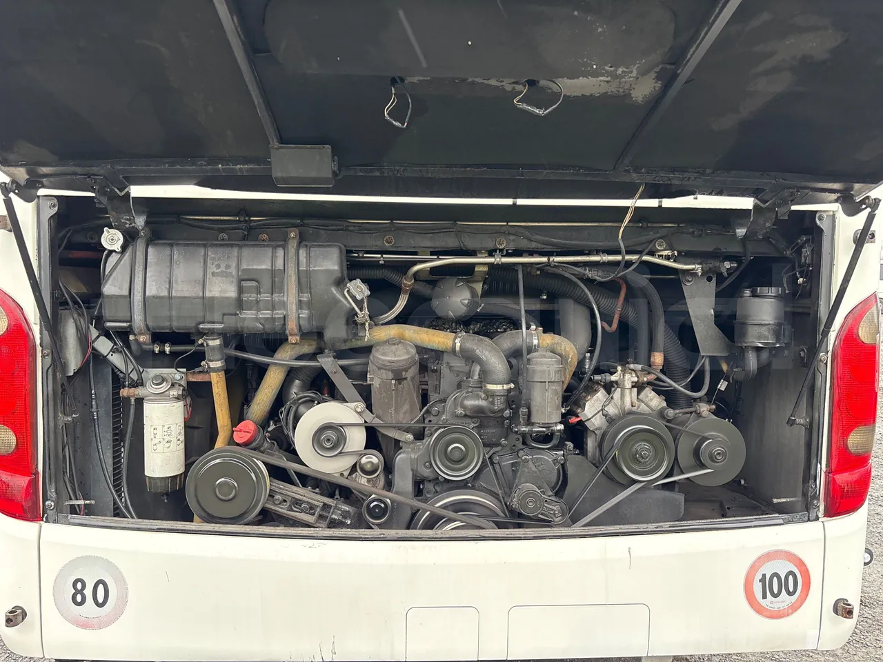 Setra S415 HD - 12m - Euro3 - 310kW - 12mt - rear hatch open