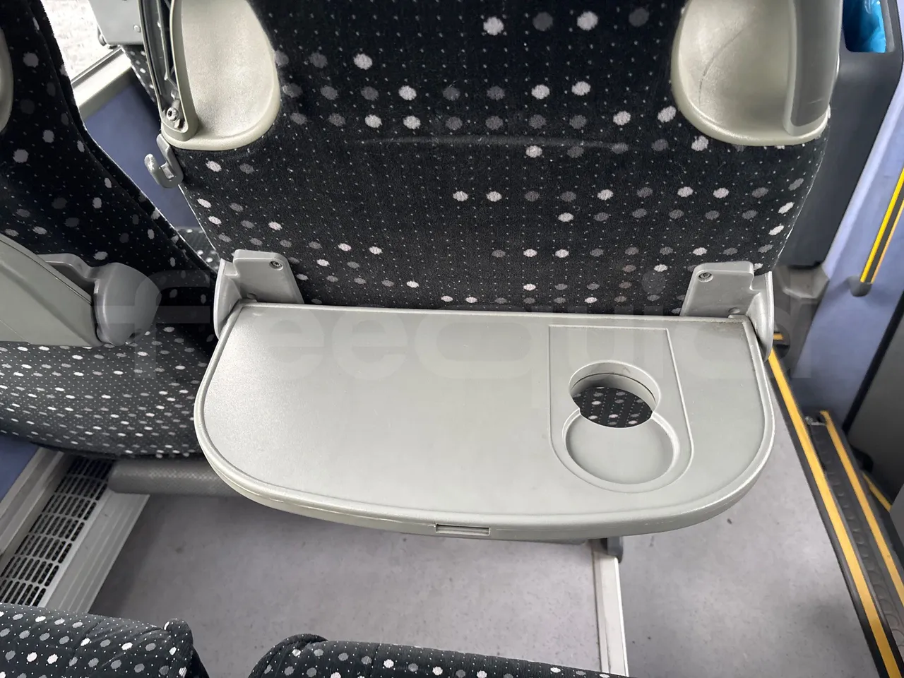 Setra S415 HD - 12m - Euro3 - 310kW - 12mt - table detail photo