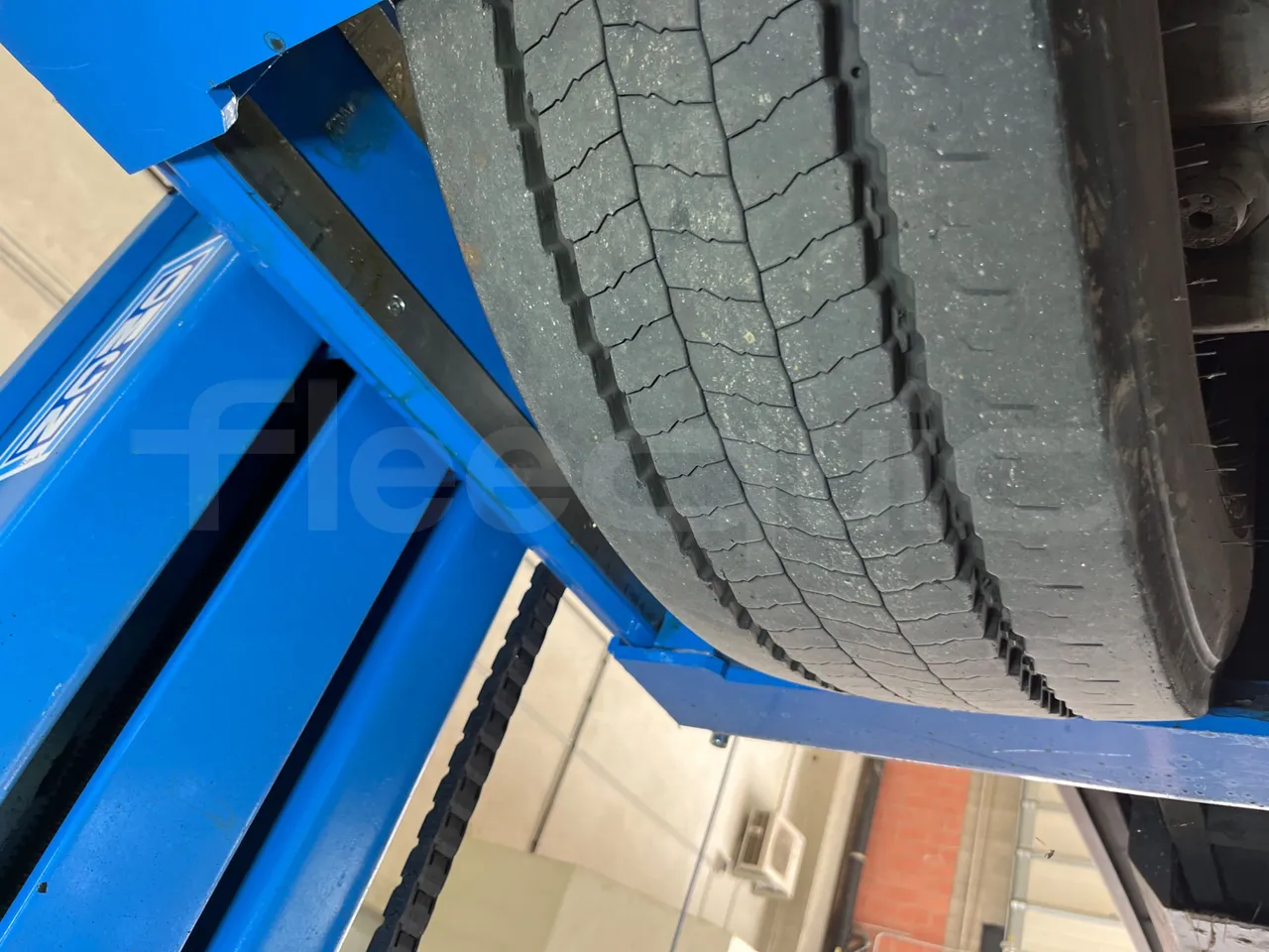 Irisbus Citelis PS09D1 PS09D1-98  - Euro5 - 213kW - 11.990mt - tread condition front tires right