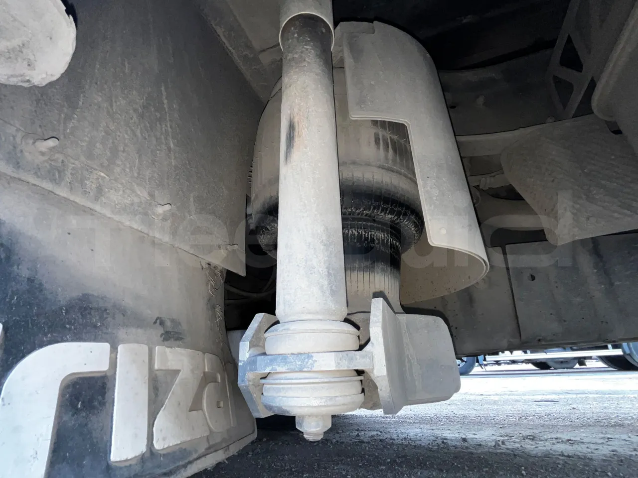 Irizar i6 M325 10 - Euro5 - 294kW - 12.200mt - axel 2 air springs 2 right