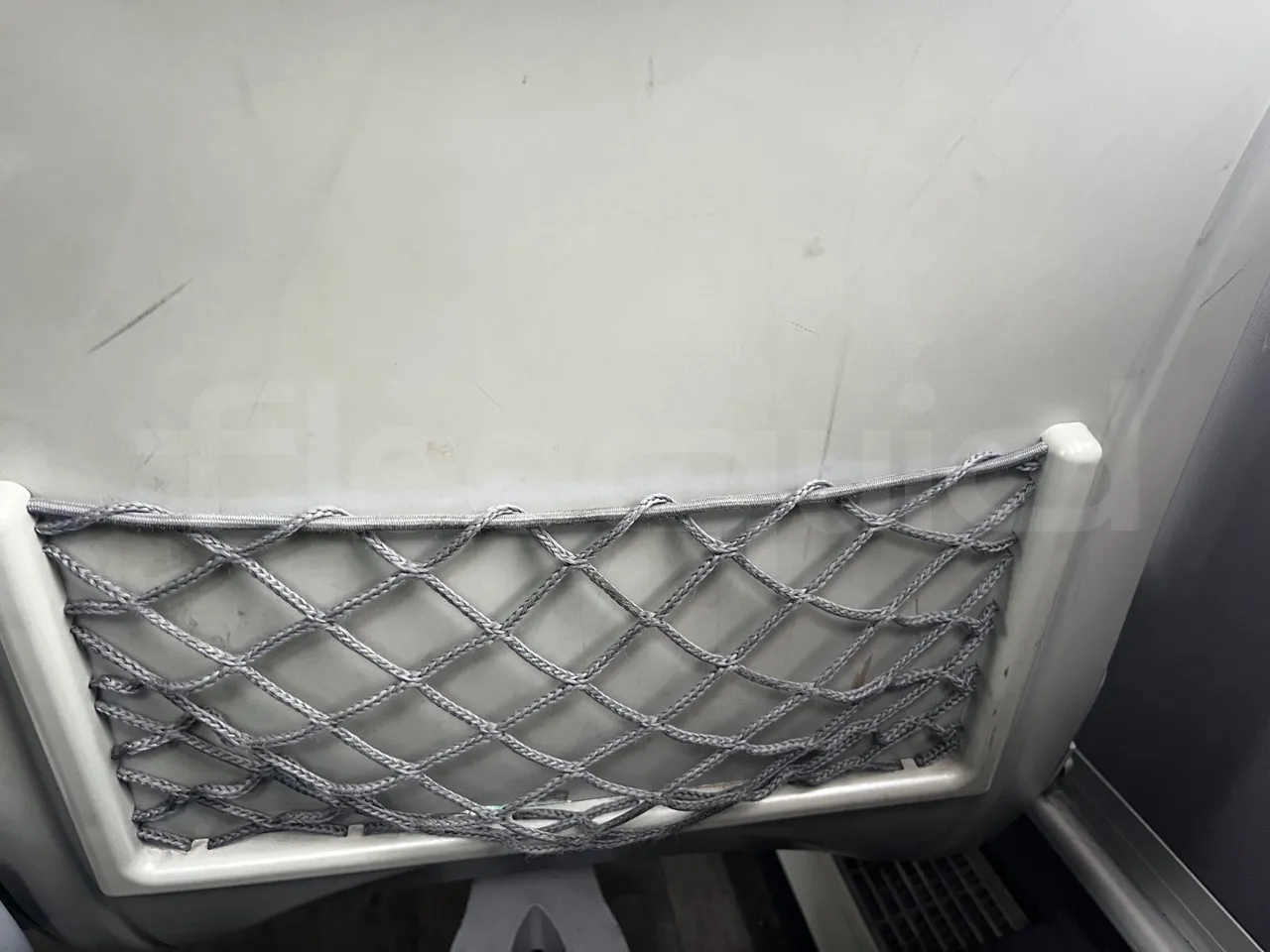 Irizar i6 M325 10 - Euro5 - 294kW - 12.200mt - mesh detail photo