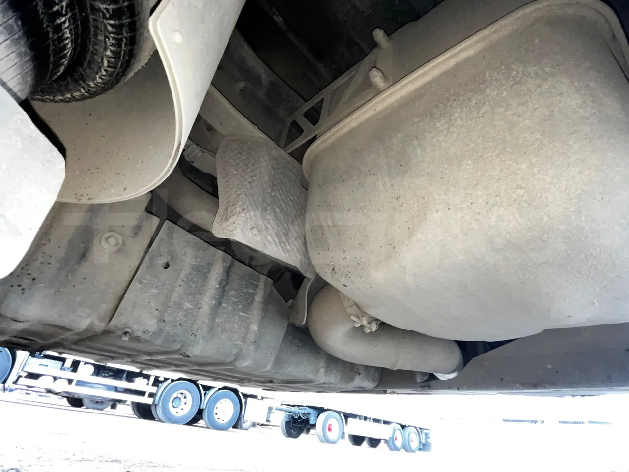 Irizar i6 M325 10 - Euro5 - 294kW - 12.200mt - differential photo