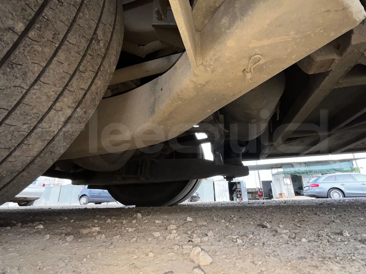 Irizar i6 M325 10 - Euro5 - 294kW - 12.200mt - axle 2 discs left