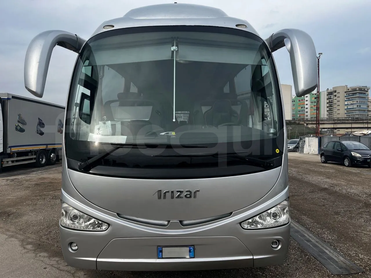 Irizar i6 M325 10 - Euro5 - 294kW - 12.200mt - front photo
