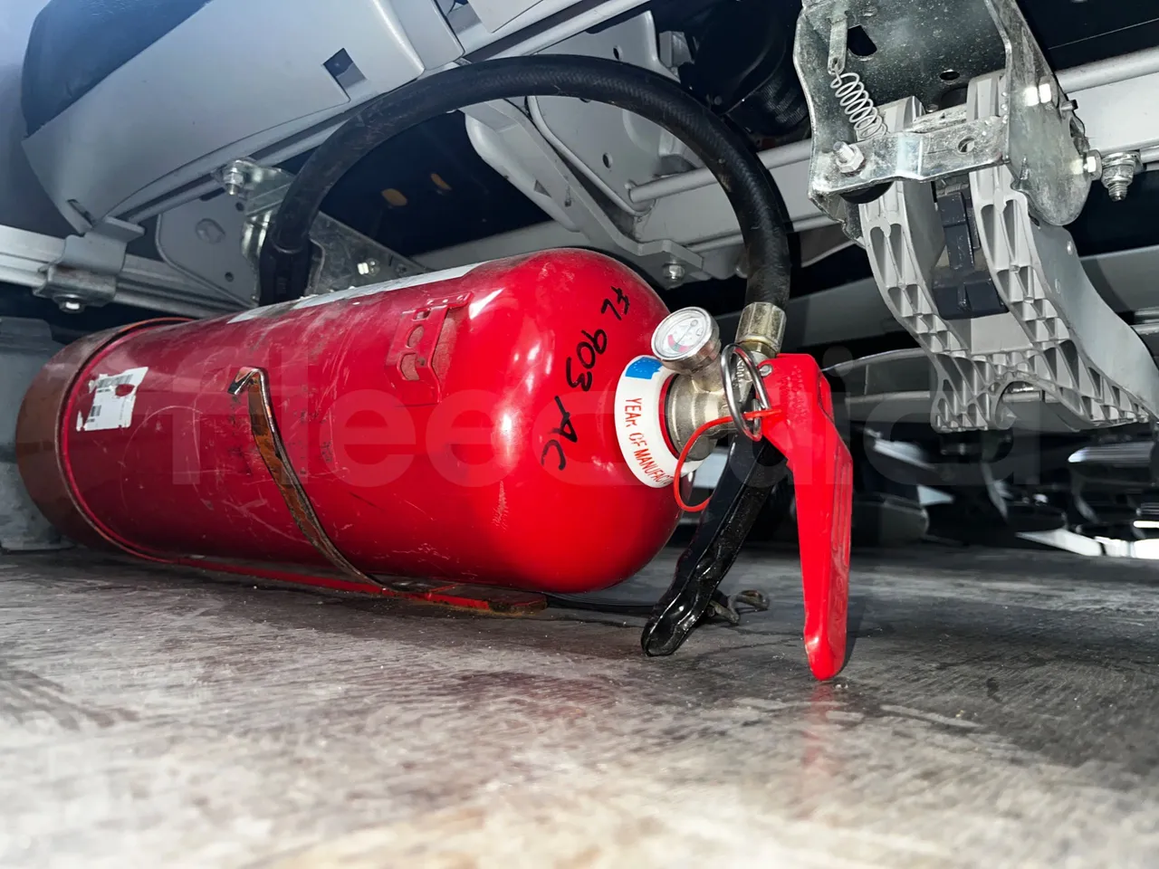 Irizar i6 M325 10 - Euro5 - 294kW - 12.200mt - turntable internal (18m)