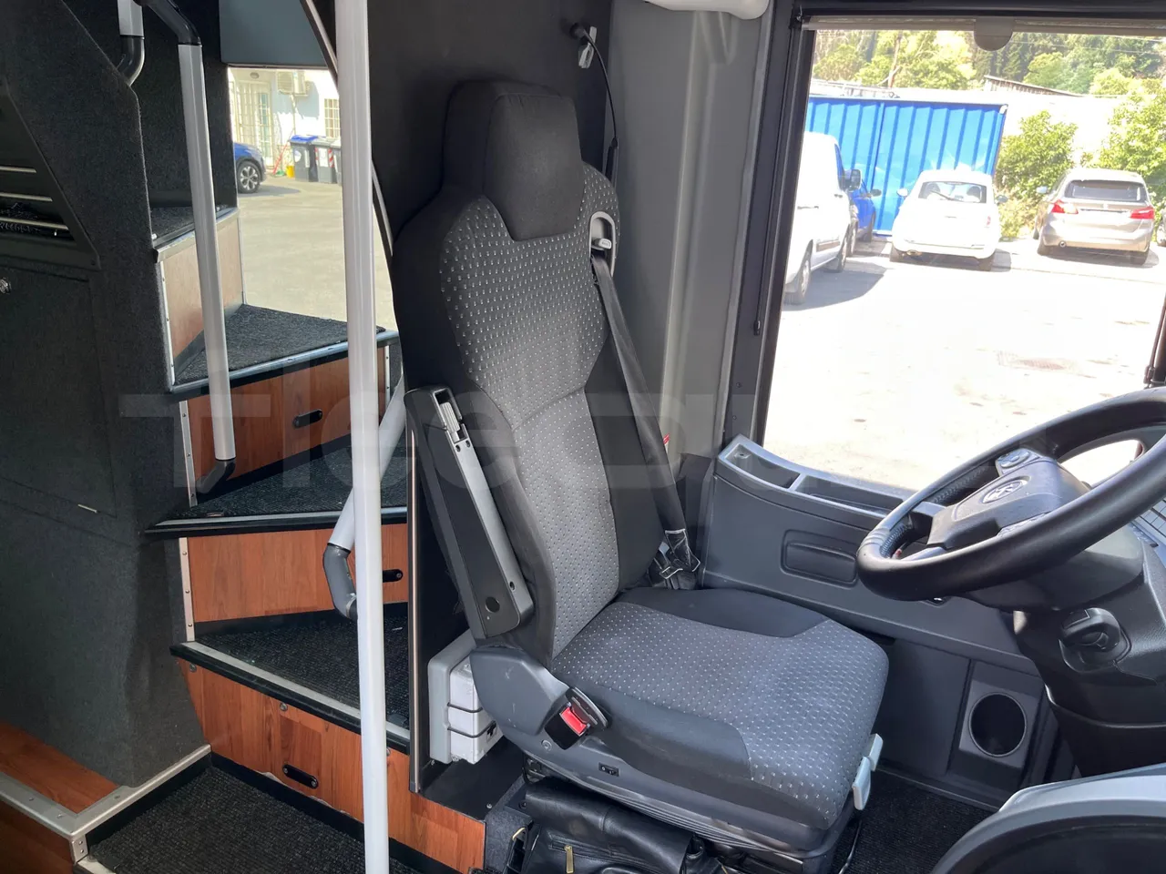 Setra S 431 DT - EUR6 - 375kW - 13.89m - driver's seat photo (mandatory for bus to scrap)