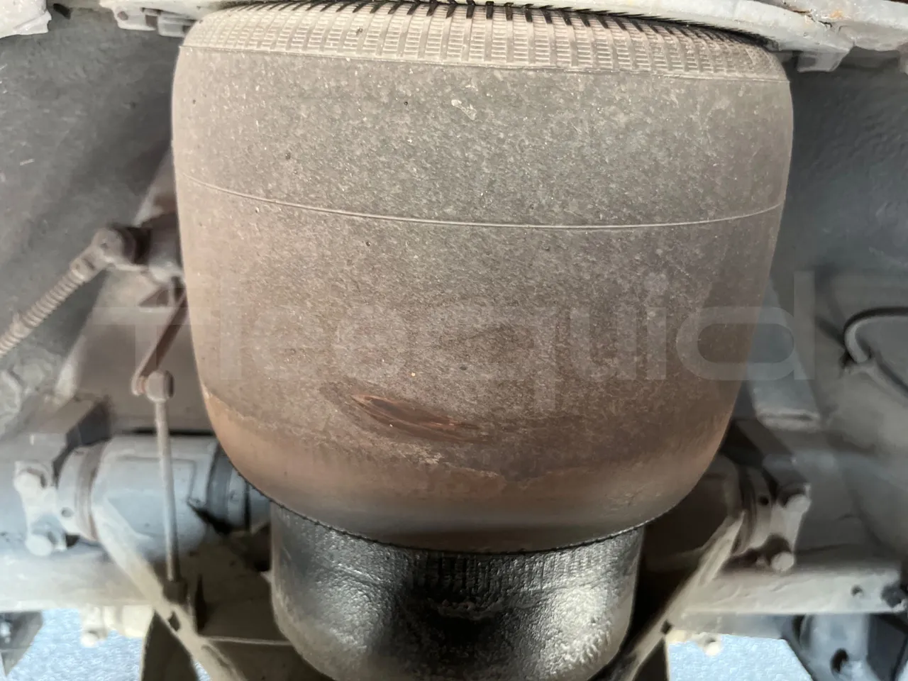 Setra S 431 DT - EUR6 - 375kW - 13.89m - front air springs right