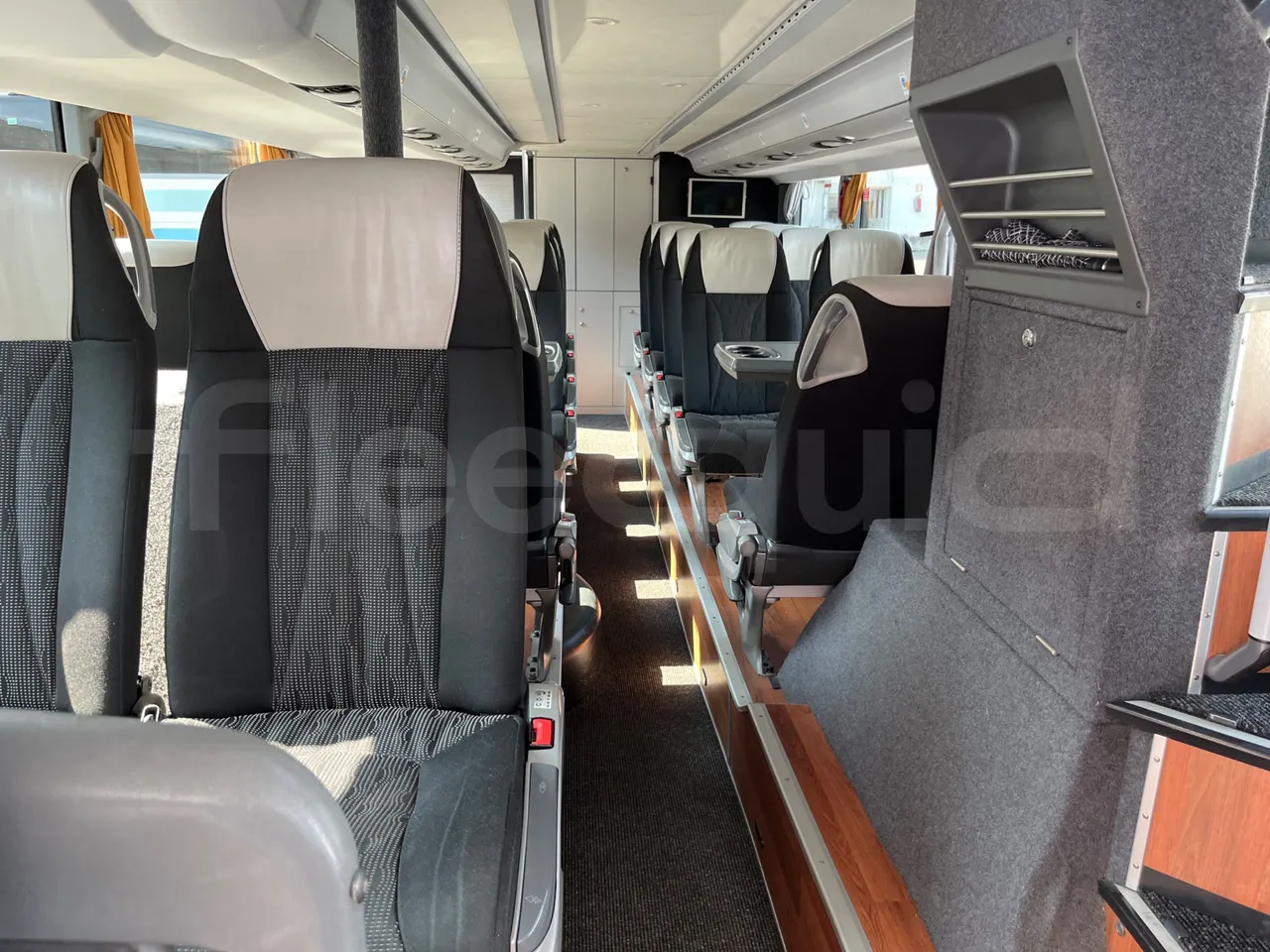 Setra S 431 DT - EUR6 - 375kW - 13.89m - interior reverse seats driver height (mandatory for bus to scrap)